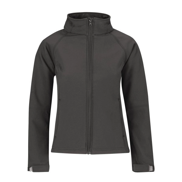 hooded-softshell-women-6.webp