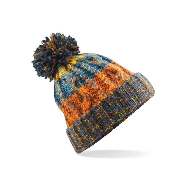 corkscrew-pom-pom-beanie-retro-blues-8.webp