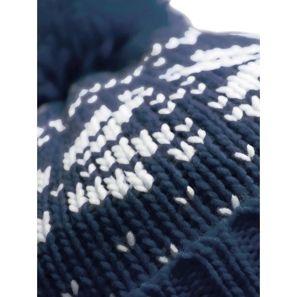 fair-isle-snowstar-beanie-4.webp