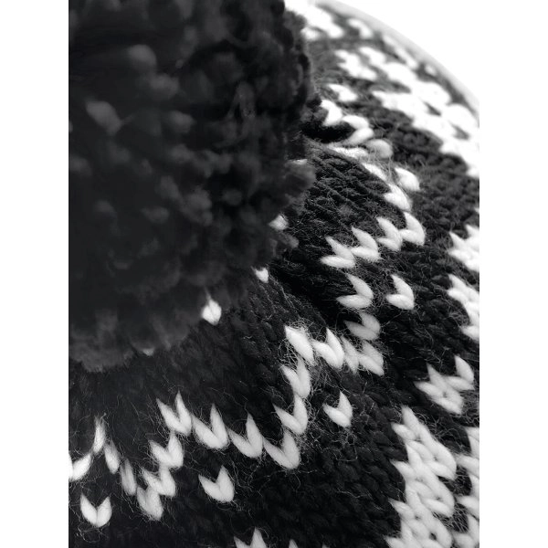 fair-isle-snowstar-beanie-black-white-7.webp