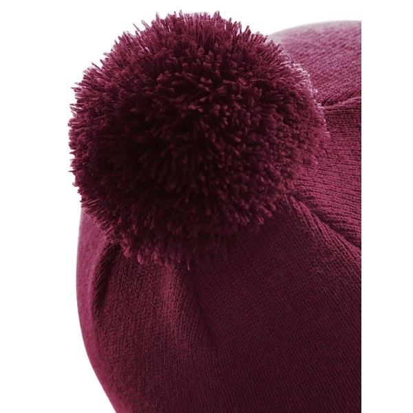 original-pom-pom-beanie-3.webp