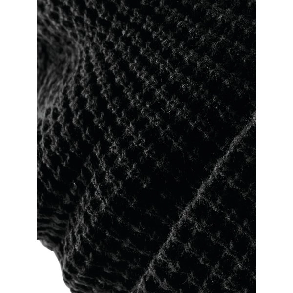 classic-waffle-knit-beanie-black-7.webp