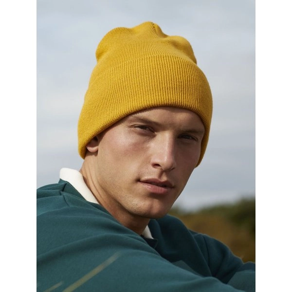 original-deep-cuffed-beanie-2.webp