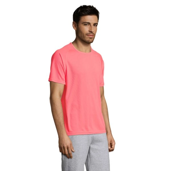 sporty-neon-coral-60.webp