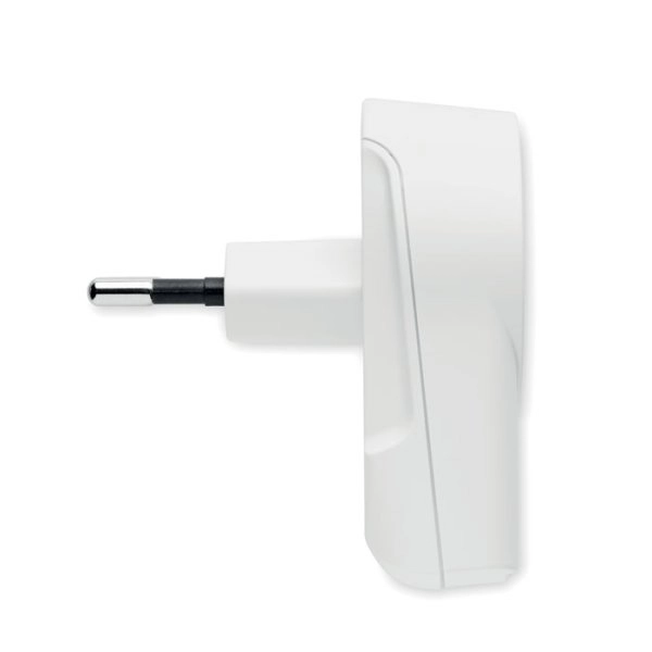 euro-usb-charger-2xa-bianco-5.webp