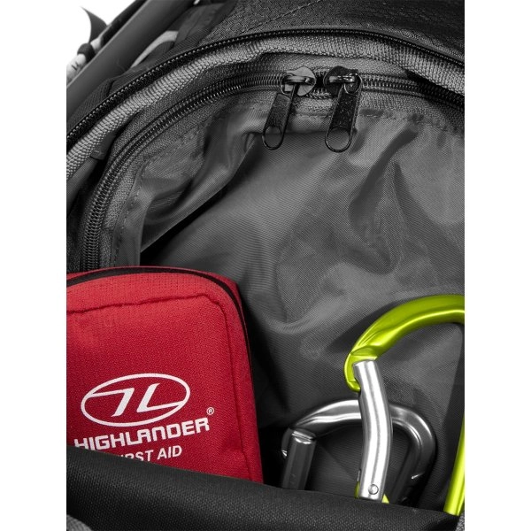 slx-30-litre-backpack-13.webp