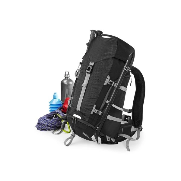 slx-30-litre-backpack-4.webp