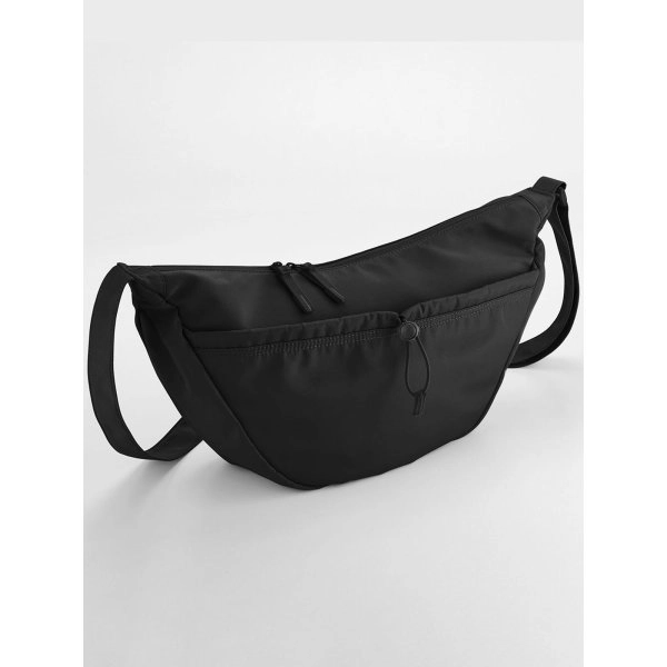 studio-cross-body-bag-black-2.webp