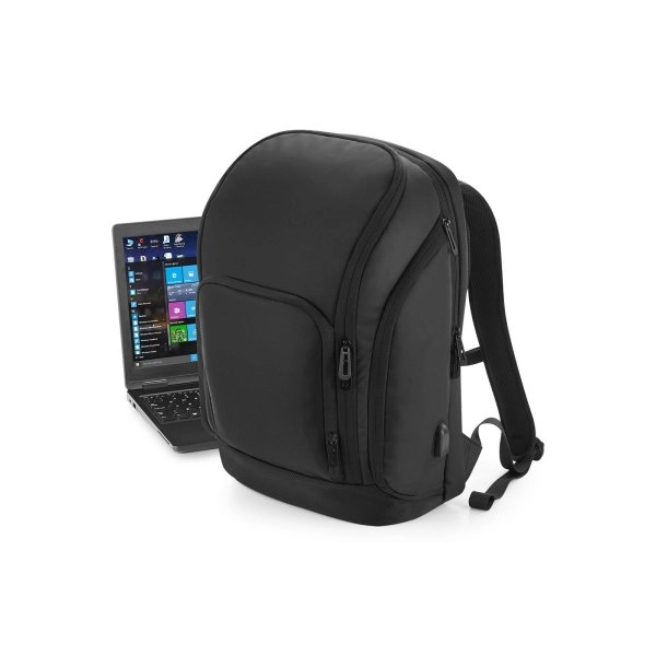 pro-tech-charge-backpack-6.webp