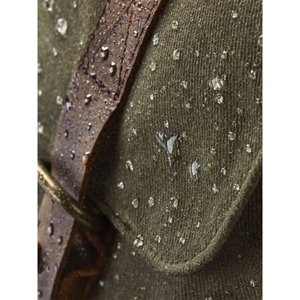 heritage-waxed-canvas-messenger-4.webp