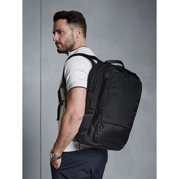 pitch-black-24-hour-backpack-4.webp