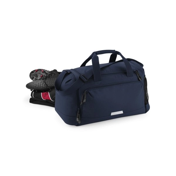 academy-holdall-5.webp