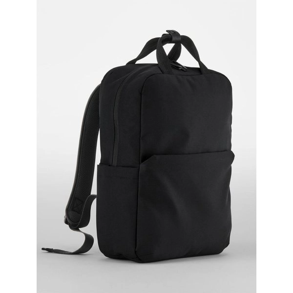 stockholm-laptop-backpack-black-2.webp