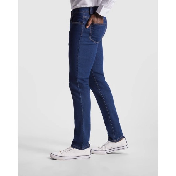 brock-jeans-6.webp