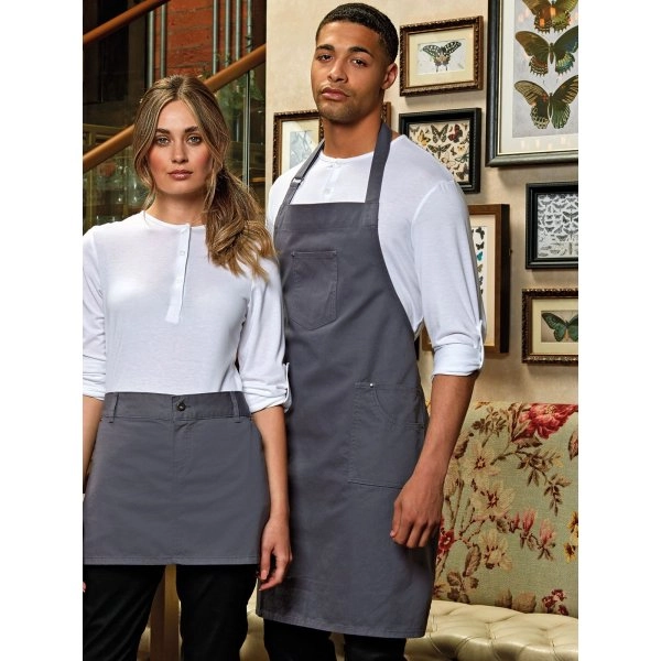 cotton-chino-bib-apron-8.webp