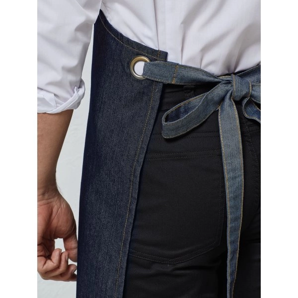 domain-contrast-denim-bib-apron-4.webp