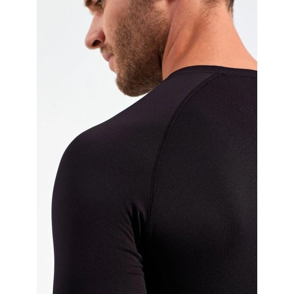 unstoppable-mens-fresh-underscrub-baselayer-2.webp