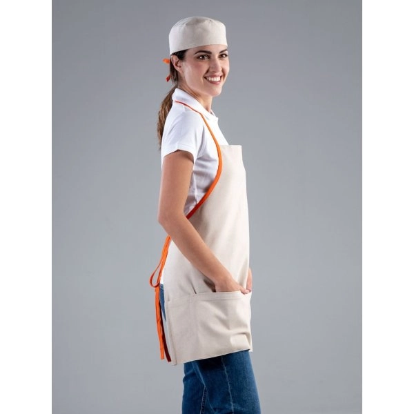 contrast-apron-3.webp