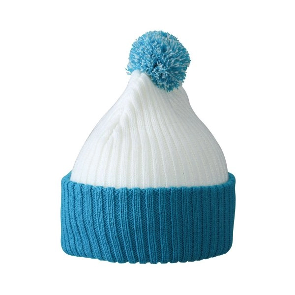 knitted-cap-with-pompon-2.webp