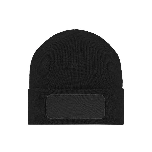 classic-knitted-beanie-with-patch-2.webp