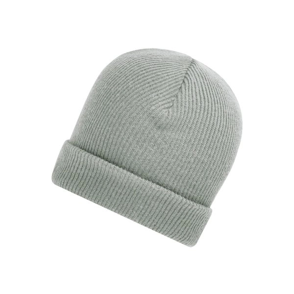 soft-knitted-winter-beanie-5.webp