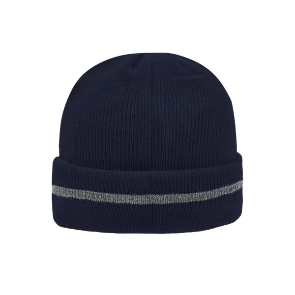 reflective-beanie-4.webp