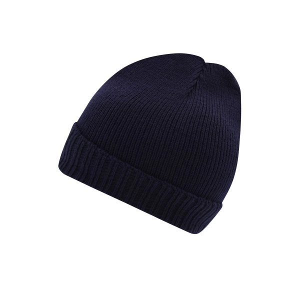 basic-knitted-beanie-1.webp