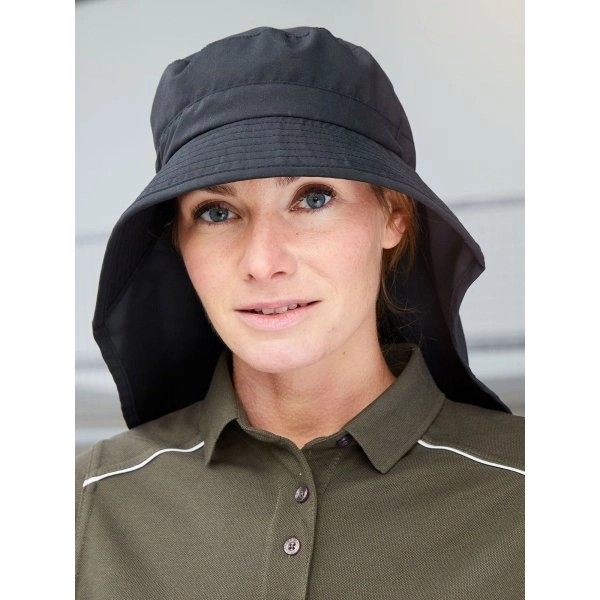 function-hat-with-neck-guard-13.webp