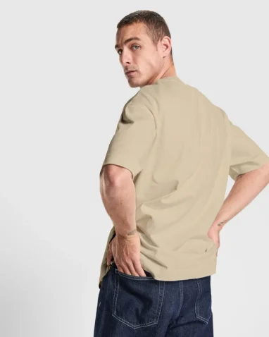 👕 T-shirt CHOW: La Scelta Intelligente per la tua Divisa Aziendale o Evento